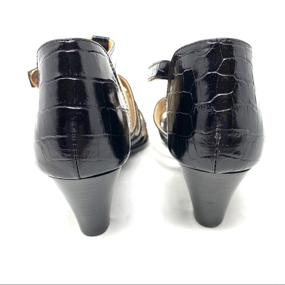 Söfft Solana Black Croco t-strap leather heels - Picture 4 of 7